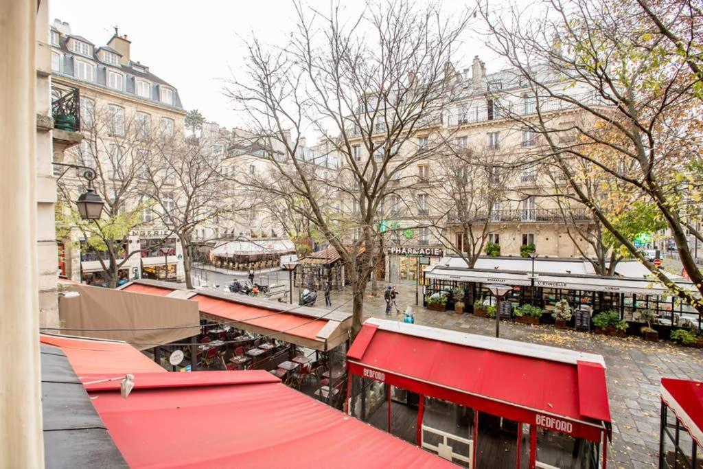 Charming Le Marais Retro Appartement Parijs